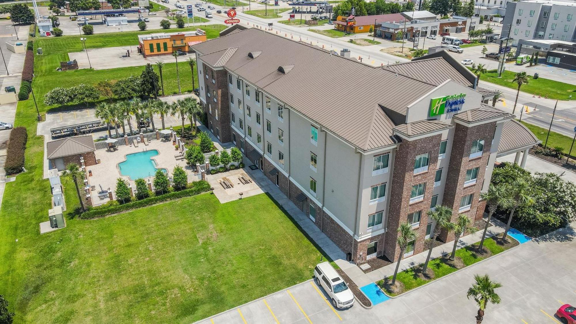Holiday Inn Express & Suites Gonzales By Ihg Kültér fotó